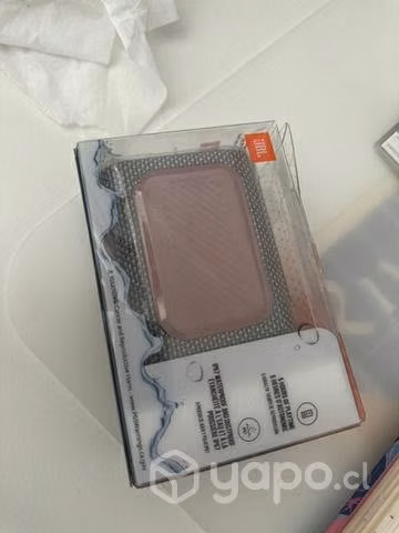 Parlante JBL nuevo Go3