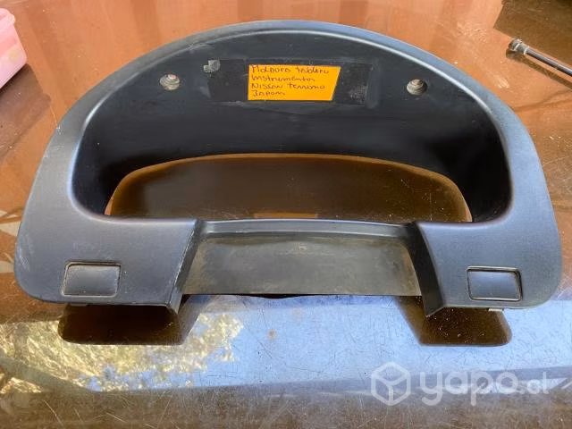 Moldura tablero instrumentos Nissan terrano Japon