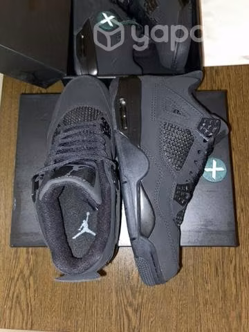 Jordan Retro 4 BLACK CAT