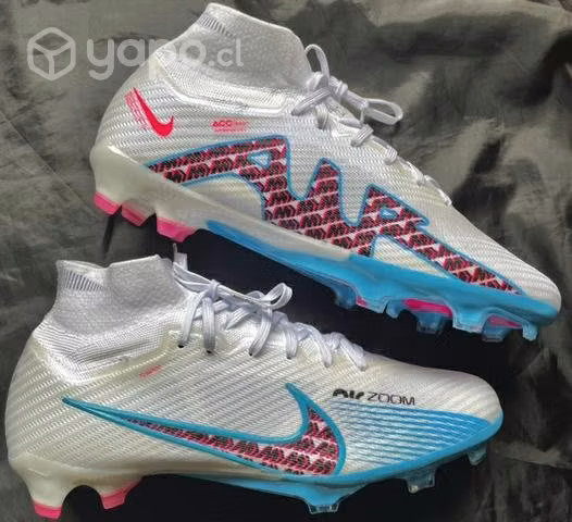 Zapatos de futbol Nike Mercurial Talla 44