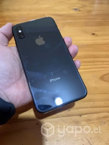 IPhone xs con bateria nueva y accesorios nuevos