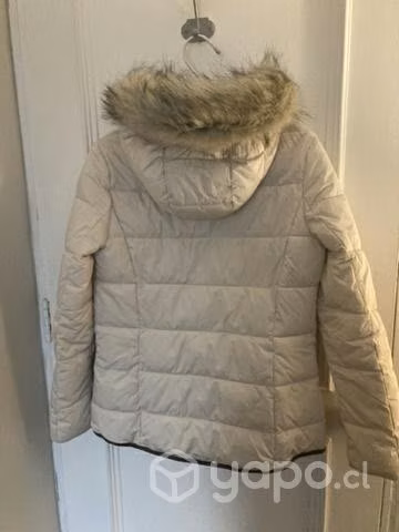 Parka talla S marca Basement muy poco uso - Imagen 2