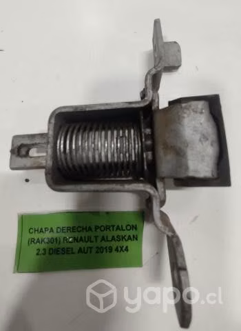 Chapa Derecha Portalón (RAK301) Renault Alaskan 2