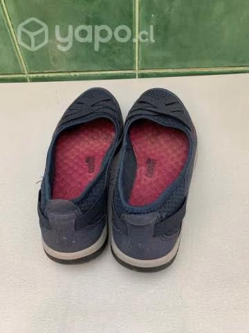 Zapatillas Clarks num. 37, un uso, Providencia - Imagen 3