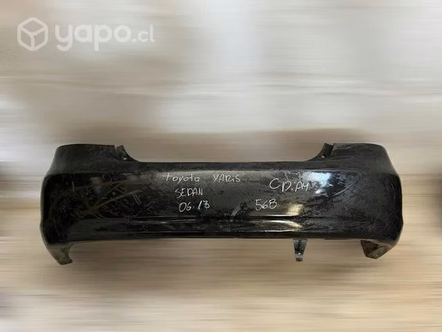 Parachoque trasero Toyota Yaris sedan 06-12 p2