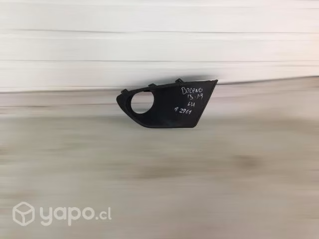Tapa neblinero lh suzuki baleno 2015 2019