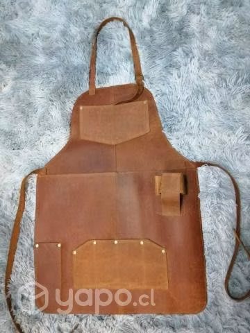 Delantal parrrillero - pechera asador de cuero