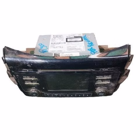 Radio. nissan np300 2019