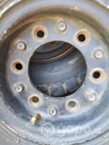 Neumatico 500x8 con llantas