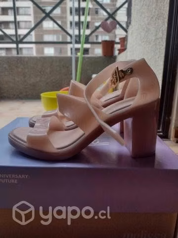 Sandalia