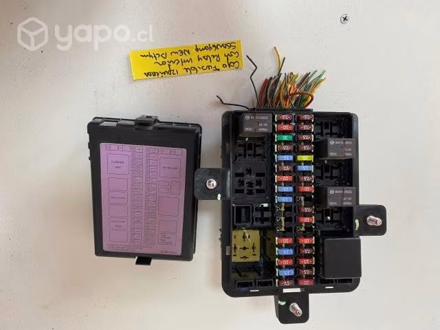 Caja fusible relay int izq Ssangyong New Actyon