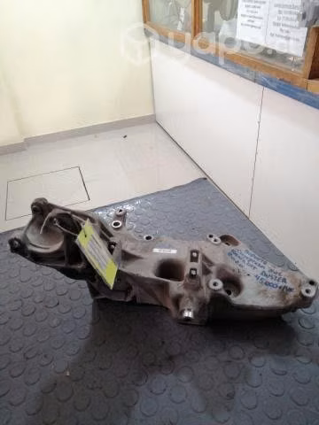 Soporte compresor aire Renault Duster 2020
