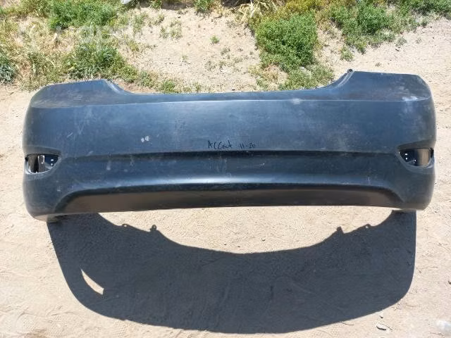 Parachoque trasero Hyundai Accent del 11 al 20