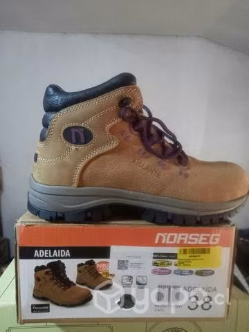 Calzados de seguridad nuevos