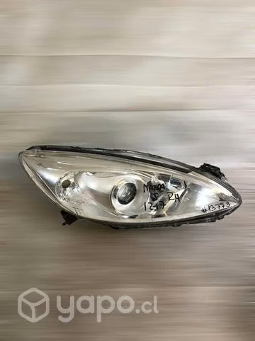 Foco optico RH Mazda 