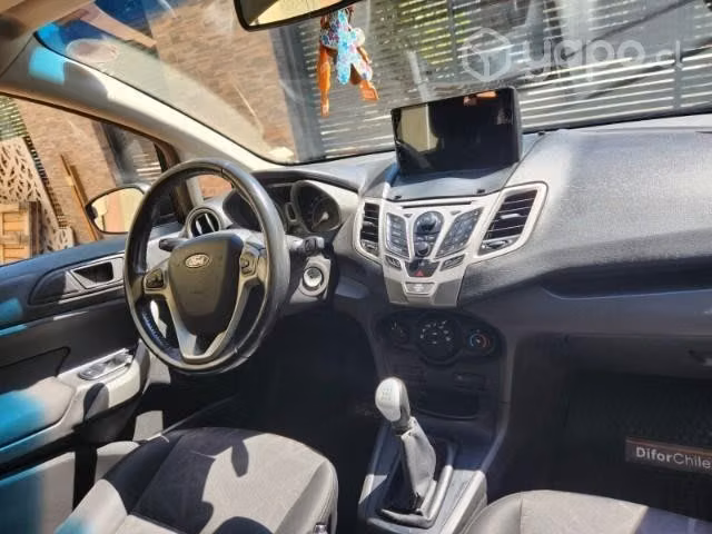 Ford fiesta 2012