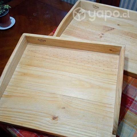 Pizzas ricas amasadas en tablas Gilhug
