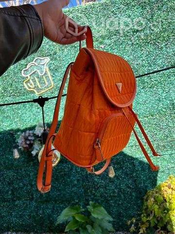 Mochila Guess - Imagen 2