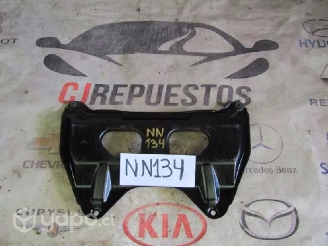 Cubre motor inf. mercedes benz e250 2014