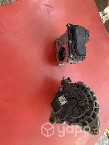 Alternador + Cuerpo aceleración nissan kicks 2020