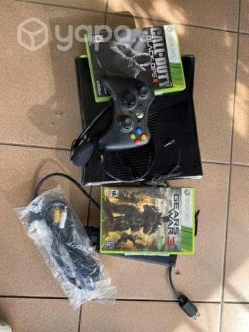 XBOX 360 con 2 juegos