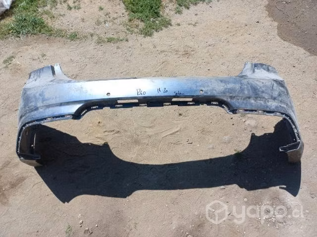 Parachoque trasero Kia Rio sedan del 18 al 20
