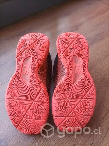 Zapatillas Curry Hovr Splash 1