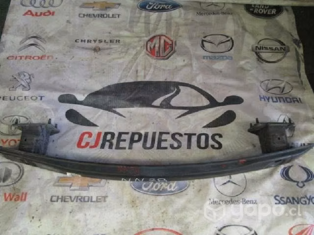 Refuerzo parachoque trasero mercedes benz e250 20