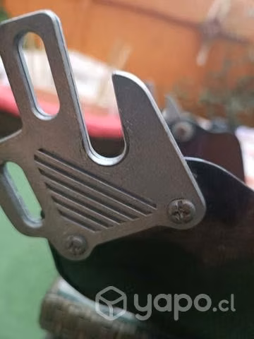 Parabrisas moto universal - Imagen 2