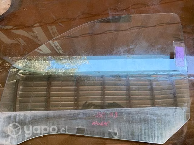 Vidrio original puerta del Izq Dodge Dakota 2012