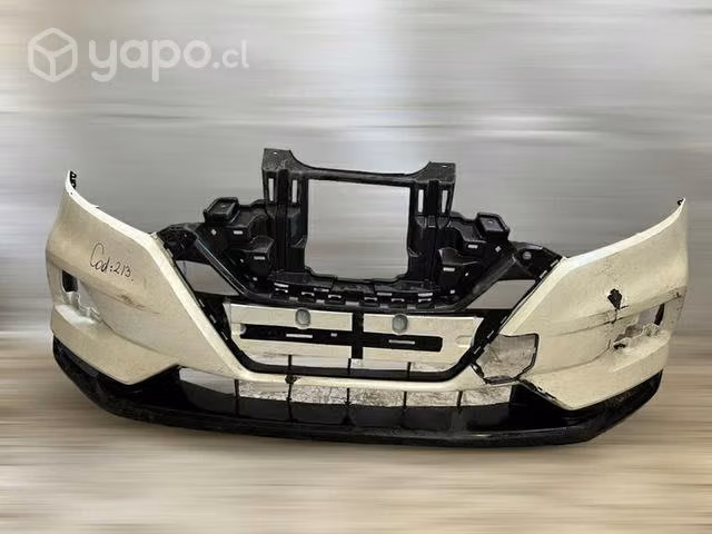 Parachoque delantero Nissan Qashqai 2018 2020 p2