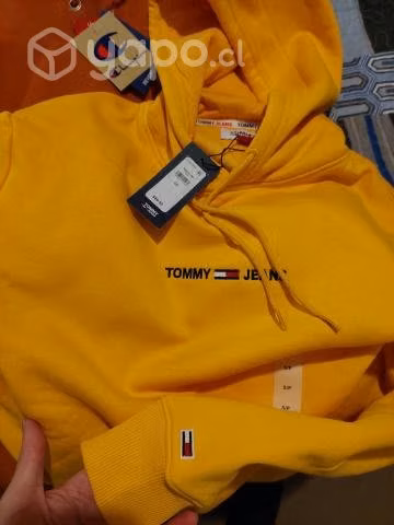 Poleron Tommy