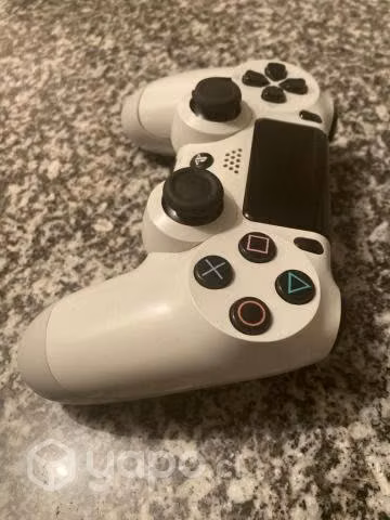 Ps4 glaciar white gb500