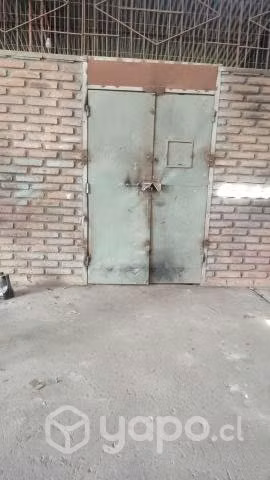 Terreno con galpón la calera