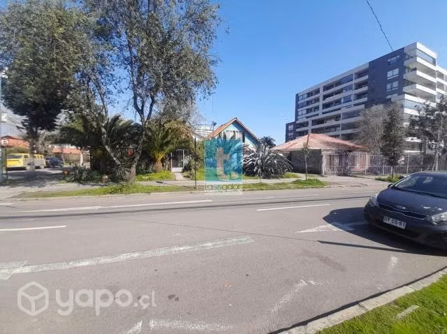 2.200 m2 terreno urbano con destino inmobiliario