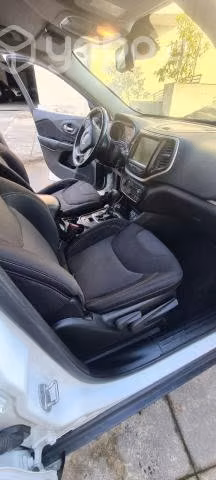 Jeep cherokee 2015