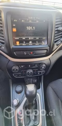 Jeep cherokee 2015