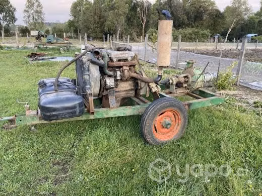Se vende motobomba para riego agrícola.