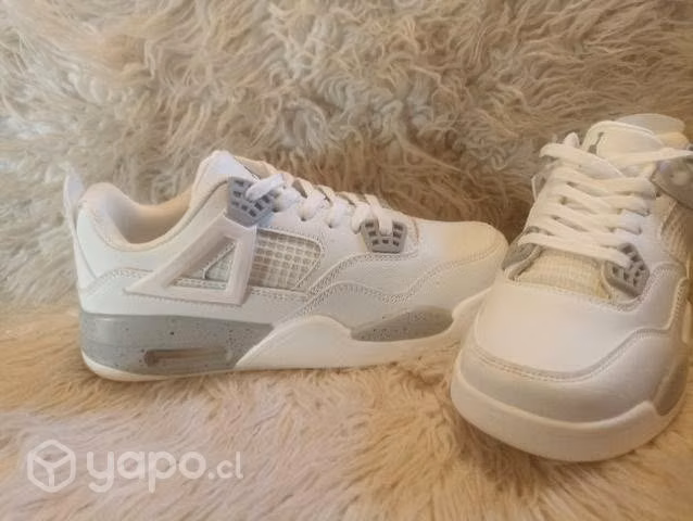 Zapatillas urbanas unisex N:36 a 41