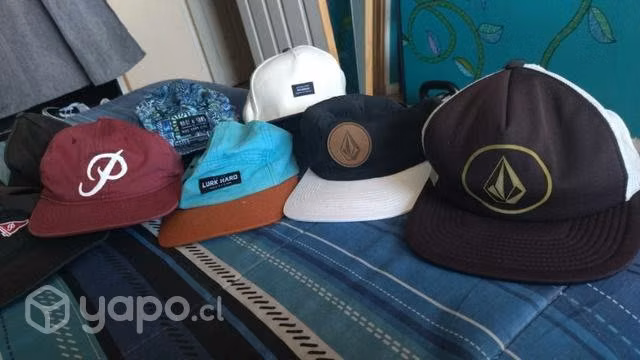 Lote de 11 gorros