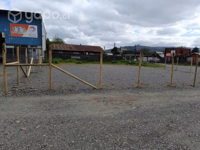 Atractivo sitio de esquina en avenida - Imagen 7