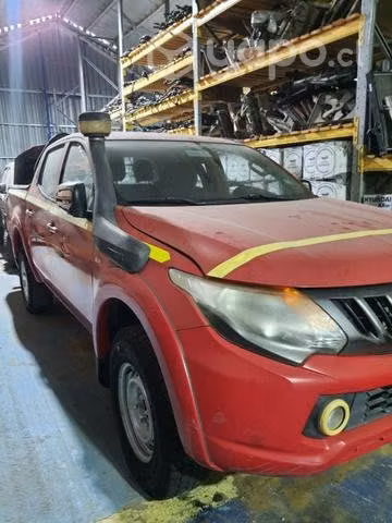 Frontal mitsubishi l200 año 2017 original