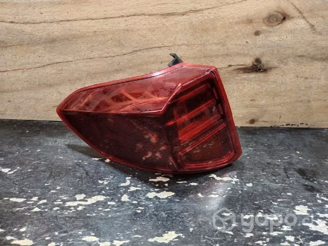Foco Suzuki Vitara 2022 LH /m01nj2