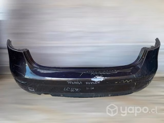 Parachoque trasero renault fluence 2011-2016