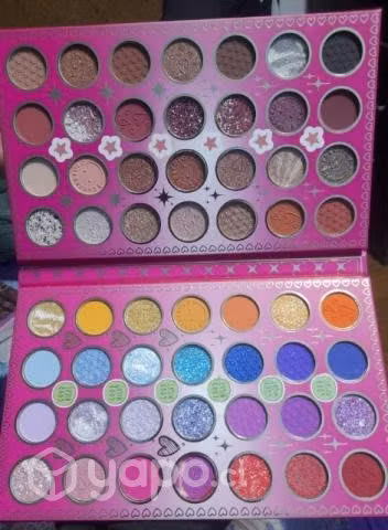 Hermosas paletas de sombras