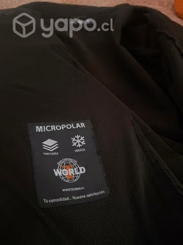 Chaqueta con polar negra. Usada. Talla M - Imagen 3