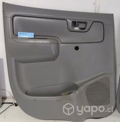 Tapiz Puerta Tras izq mec (TY3003) Toyota Hilux