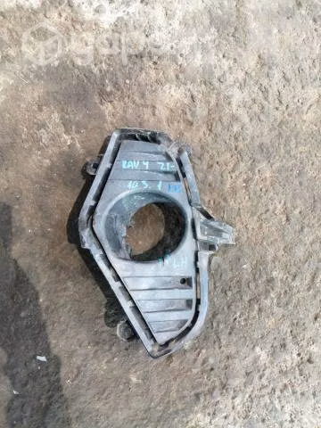 Bisel neblinero izquierdo toyota rav4 2021 orig