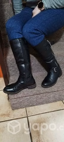 Botas de cuero negras - Imagen 2
