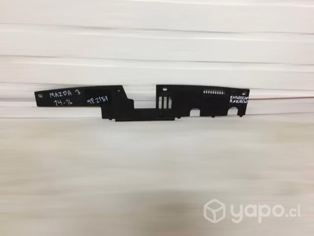 Cubre chapa mazda 3 2'14-2016